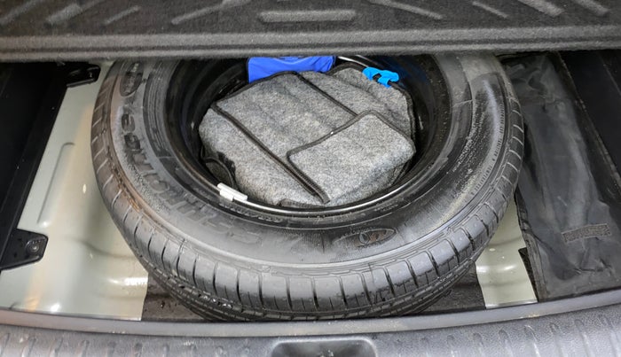 2019 KIA SELTOS HTX PLUS AT1.5 DIESEL, Diesel, Automatic, 1,30,096 km, Spare Tyre