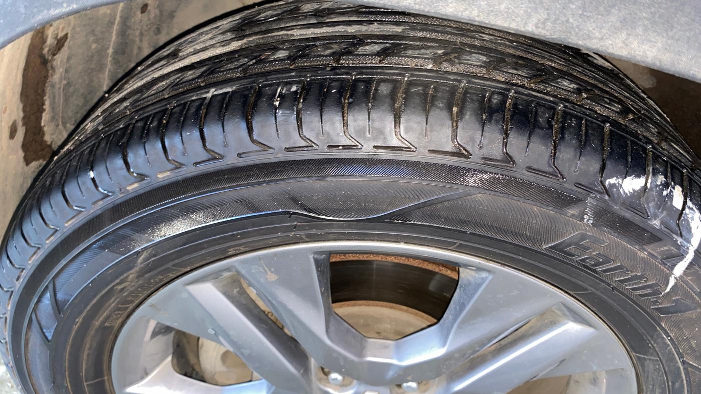 2019 KIA SELTOS HTX PLUS AT1.5 DIESEL, Diesel, Automatic, 1,30,096 km, Left Front Tyre Tread