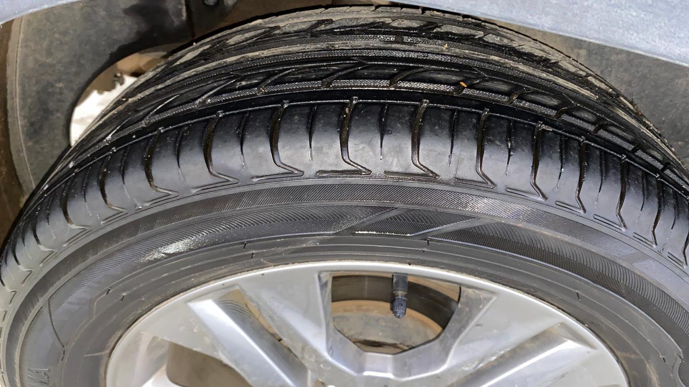 2019 KIA SELTOS HTX PLUS AT1.5 DIESEL, Diesel, Automatic, 1,30,096 km, Right Rear Tyre Tread