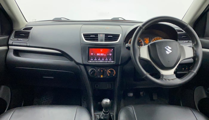 2015 Maruti Swift VXI, Petrol, Manual, 1,21,184 km, Dashboard