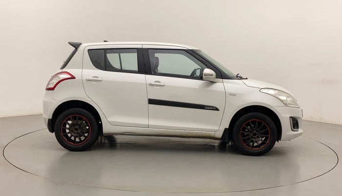 2015 Maruti Swift VXI, Petrol, Manual, 1,21,184 km, Right Side View