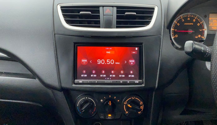 2015 Maruti Swift VXI, Petrol, Manual, 1,21,184 km, Air Conditioner