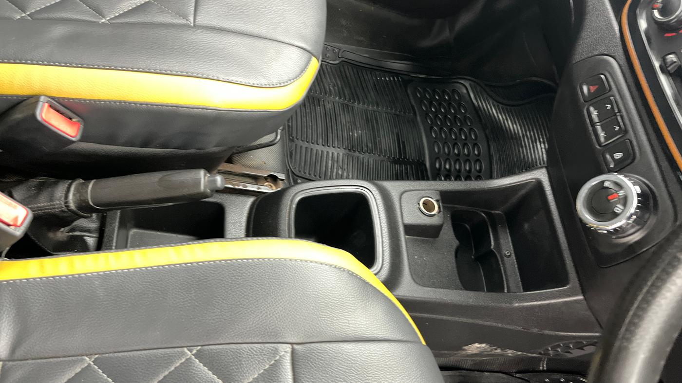 2018 Renault Kwid CLIMBER 1.0 AMT, Petrol, Automatic, 90,336 km, Gear Lever