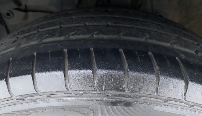 2017 Honda WR-V 1.5 i-DTEC VX MT, Diesel, Manual, 84,269 km, Left Front Tyre Tread