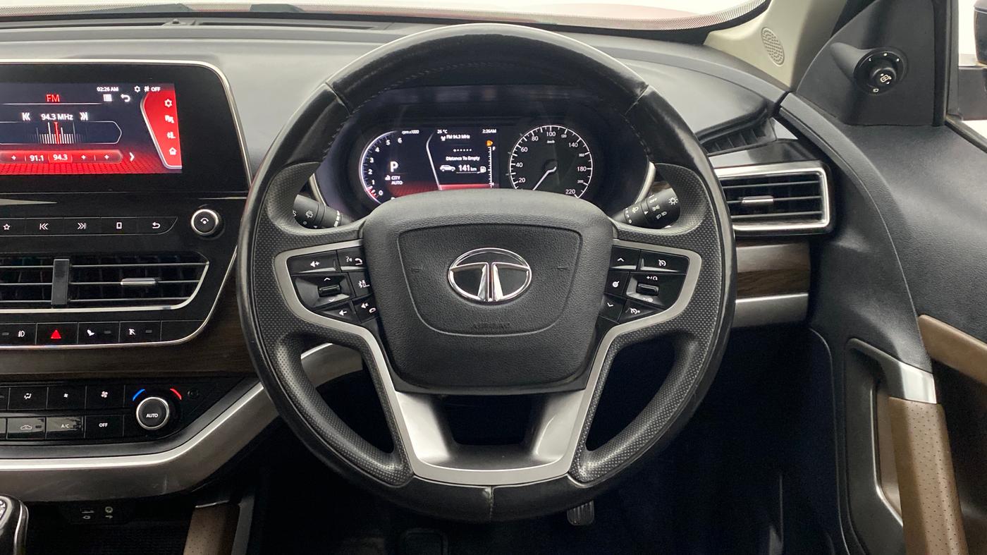2020 Tata Harrier XZA + DUAL TONE, Diesel, Automatic, 24,344 km, Steering Wheel Close Up