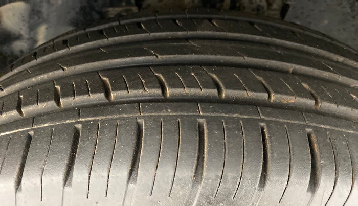 2020 Tata Harrier XZA + DUAL TONE, Diesel, Automatic, 24,344 km, Left Front Tyre Tread