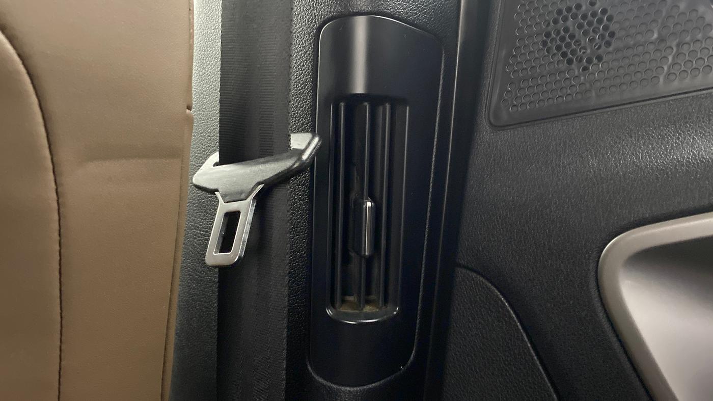 2020 Tata Harrier XZA + DUAL TONE, Diesel, Automatic, 24,344 km, Rear AC Vents