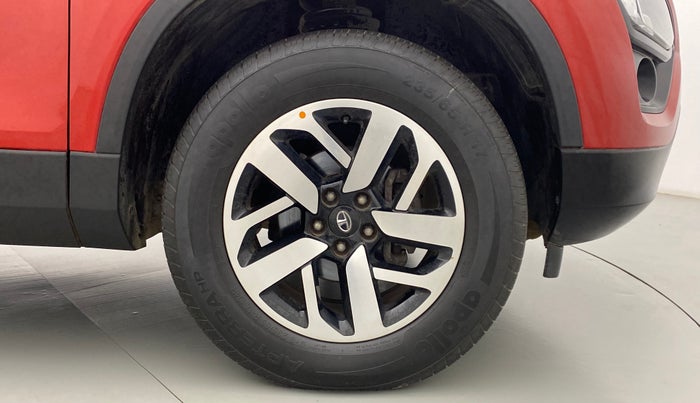 2020 Tata Harrier XZA + DUAL TONE, Diesel, Automatic, 24,344 km, Right Front Wheel