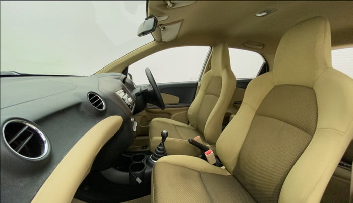 2013 Honda Brio V MT, Petrol, Manual, 57,827 km, Right Side Front Door Cabin