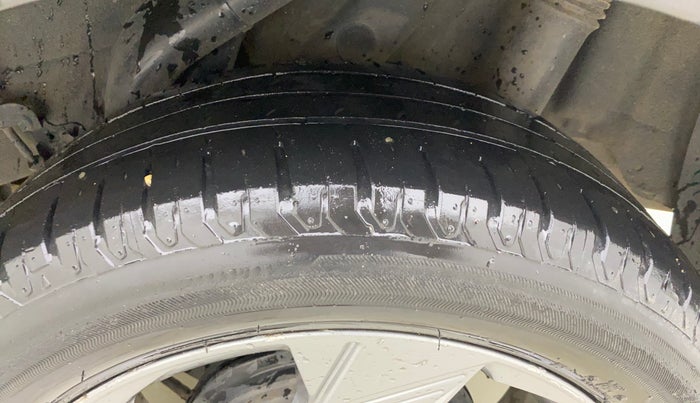 2022 Hyundai Verna SX 1.5 VTVT, Petrol, Manual, 67,082 km, Left Rear Tyre Tread