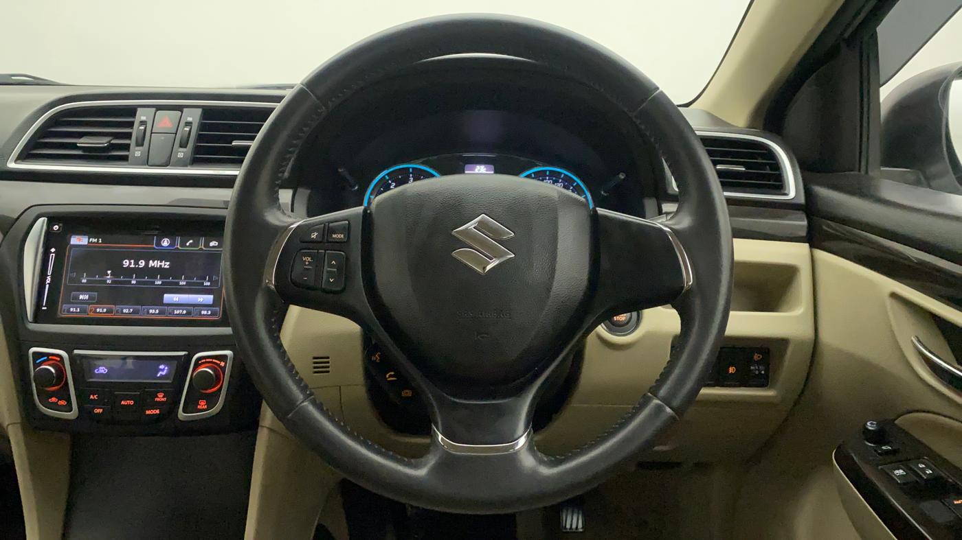 2017 Maruti Ciaz ZDI+ SHVS, Diesel, Manual, 22,161 km, Steering Wheel Close Up