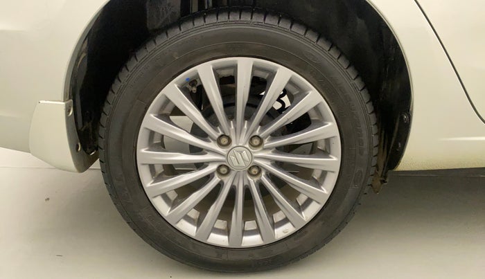 2017 Maruti Ciaz ZDI+ SHVS, Diesel, Manual, 22,161 km, Right Rear Wheel