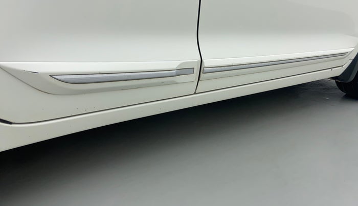 2017 Maruti Baleno DELTA PETROL 1.2, Petrol, Manual, 44,728 km, Right running board - Minor scratches
