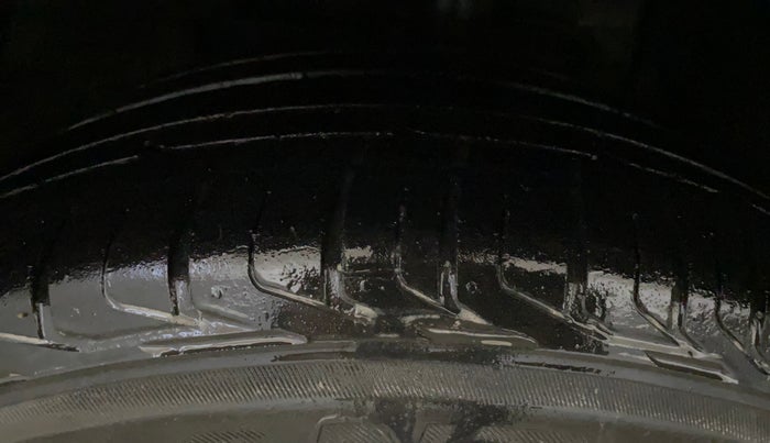 2021 Tata NEXON XZ PLUS PETROL SUNROOF, Petrol, Manual, 62,501 km, Left Front Tyre Tread