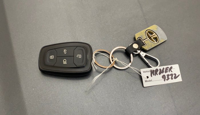 2021 Tata NEXON XZ PLUS PETROL SUNROOF, Petrol, Manual, 62,501 km, Key Close Up