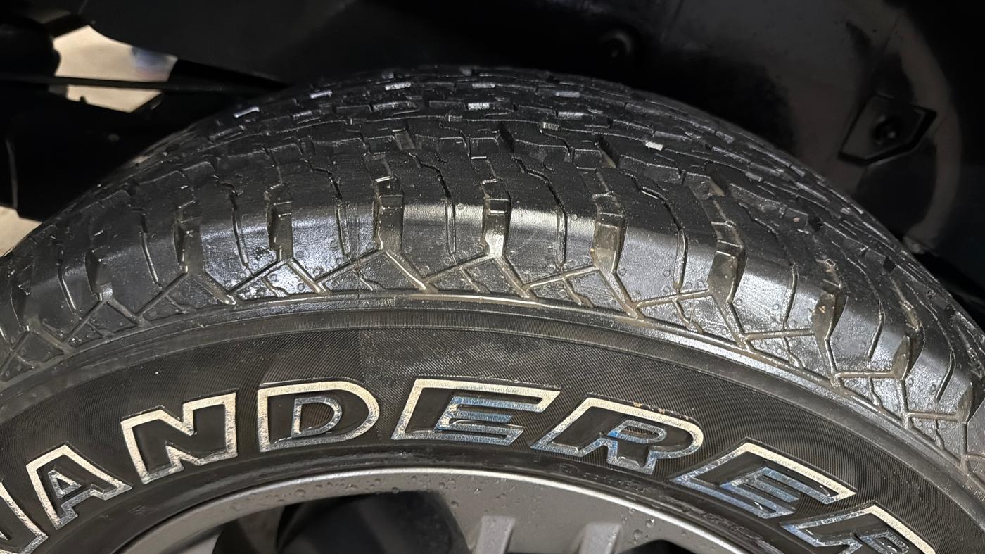 2021 Mahindra Thar LX PETROL HT 4WD AT, Petrol, Automatic, 11,175 km, Right Rear Tyre Tread