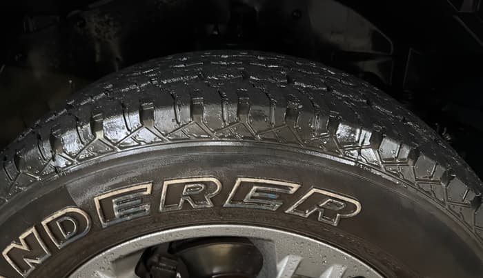 2021 Mahindra Thar LX PETROL HT 4WD AT, Petrol, Automatic, 11,175 km, Right Front Tyre Tread