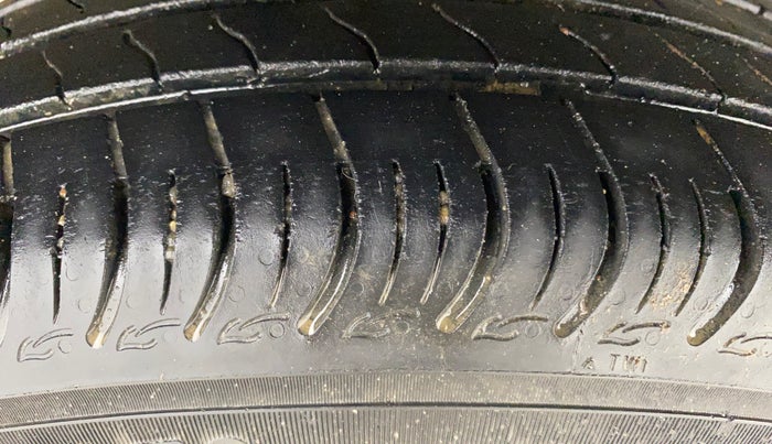 2022 Maruti S PRESSO VXI+, Petrol, Manual, 74,382 km, Right Rear Tyre Tread