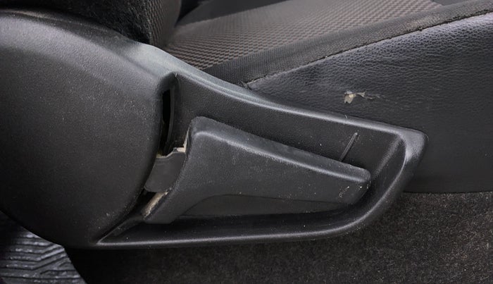 2022 Maruti S PRESSO VXI+, Petrol, Manual, 74,382 km, Driver Side Adjustment Panel