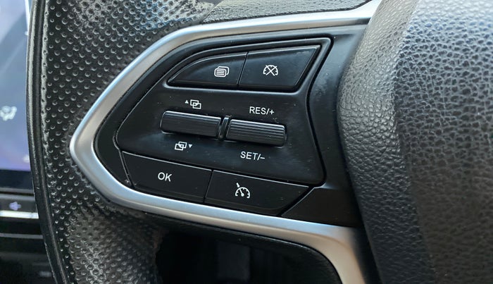 2019 MG HECTOR SHARP DCT PETROL, Petrol, Automatic, 35,499 km, Adaptive Cruise Control