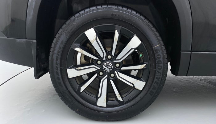 2019 MG HECTOR SHARP DCT PETROL, Petrol, Automatic, 35,499 km, Right Rear Wheel
