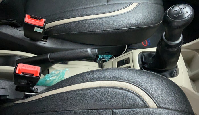 2021 Maruti Alto VXI, Petrol, Manual, 33,415 km, Gear Lever