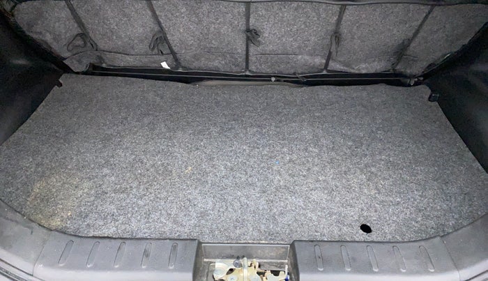 2021 Maruti Alto VXI, Petrol, Manual, 33,415 km, Boot Inside
