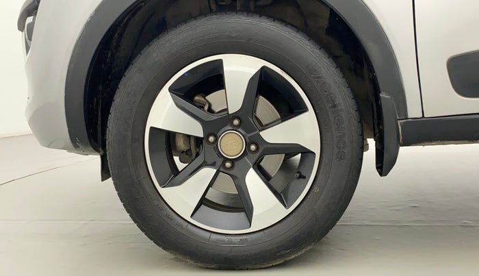 2017 Tata NEXON XZ PLUS PETROL, Petrol, Manual, 74,639 km, Left Front Wheel
