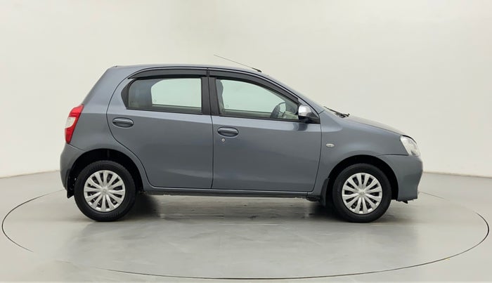2014 Toyota Etios Liva D 4D GD, Diesel, Manual, 1,66,941 km, Right Side