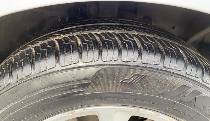 2019 Ford New Figo TITANIUM1.5 DIESEL, Diesel, Manual, 94,547 km, Right Front Tyre Tread