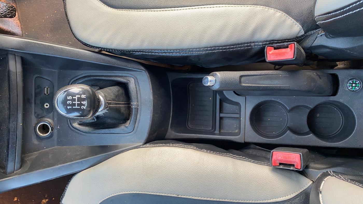 2019 Ford New Figo TITANIUM1.5 DIESEL, Diesel, Manual, 94,547 km, Gear Lever