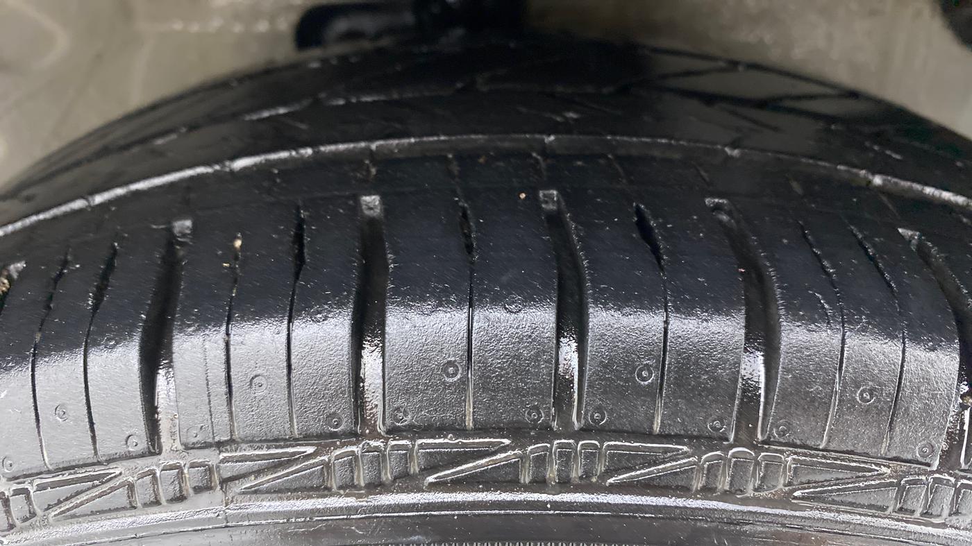 2019 Maruti Celerio X Zxi AMT, Petrol, Automatic, 67,679 km, Right Front Tyre Tread