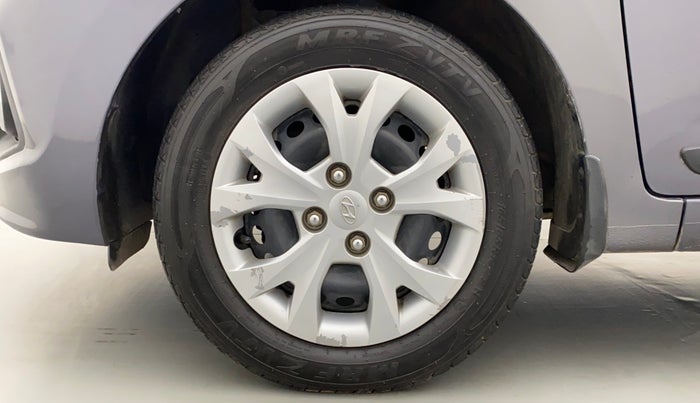 2016 Hyundai Grand i10 SPORTZ 1.2 KAPPA VTVT, Petrol, Manual, 48,956 km, Left Front Wheel