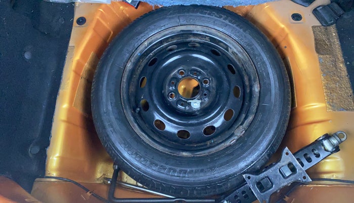 2017 Tata Tiago XT PETROL, Petrol, Manual, 23,837 km, Spare Tyre