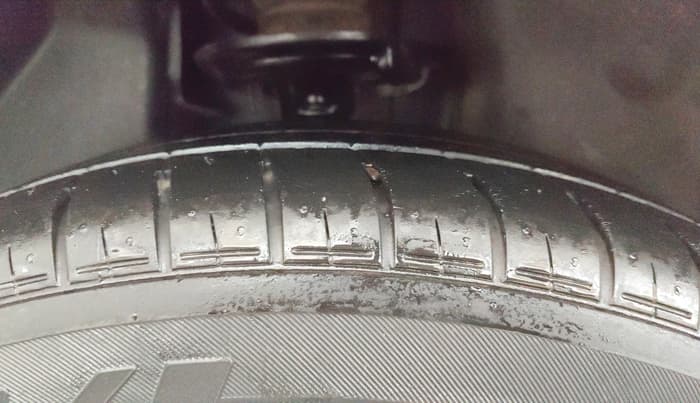 2021 Jeep Compass LIMITED (O) 1.4 PETROL DCT, Petrol, Automatic, 50,443 km, Right Rear Tyre Tread