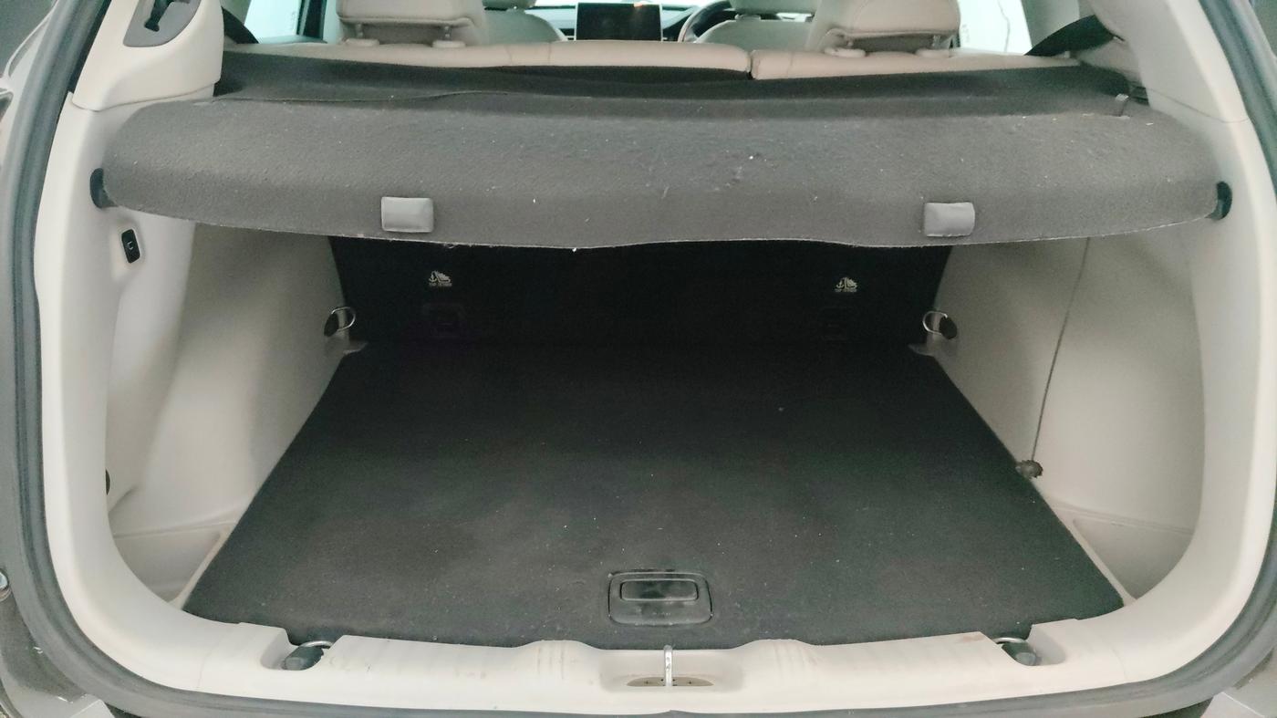 2021 Jeep Compass LIMITED (O) 1.4 PETROL DCT, Petrol, Automatic, 50,443 km, Boot Inside