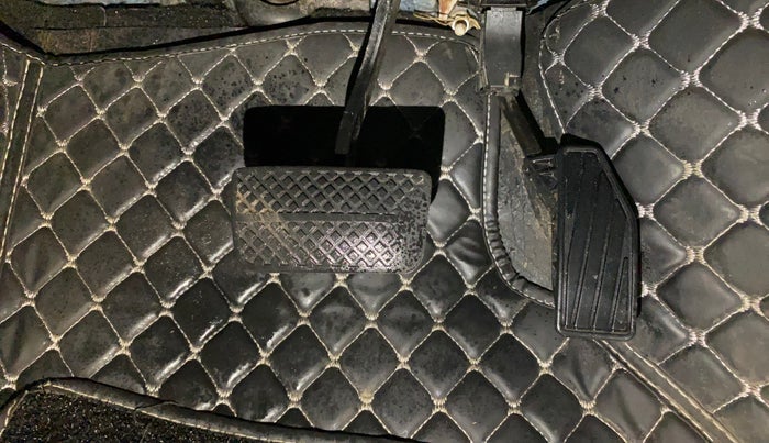 2020 Maruti Baleno DELTA CVT PETROL 1.2, Petrol, Automatic, 27,097 km, Pedals