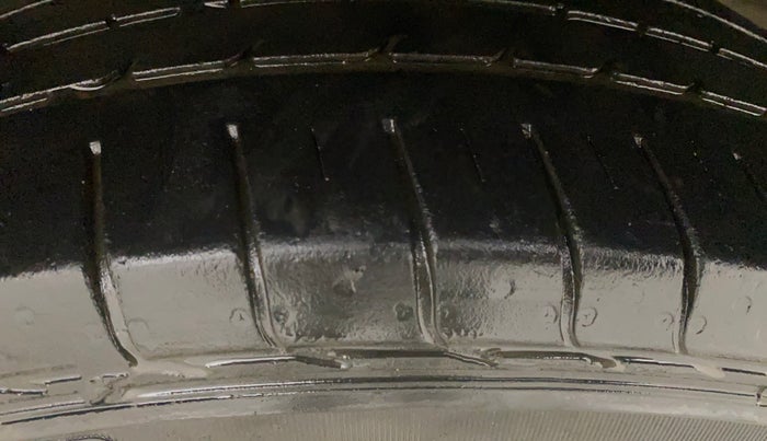 2019 MG HECTOR SHARP 1.5 DCT PETROL, Petrol, Automatic, 73,759 km, Left Rear Tyre Tread