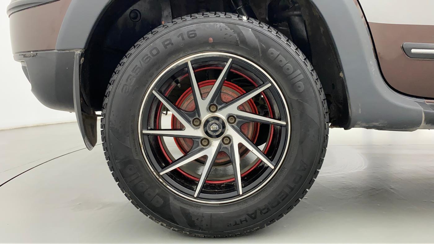 2019 Renault Duster RXS 110 PS, Diesel, Manual, 57,721 km, Right Rear Wheel