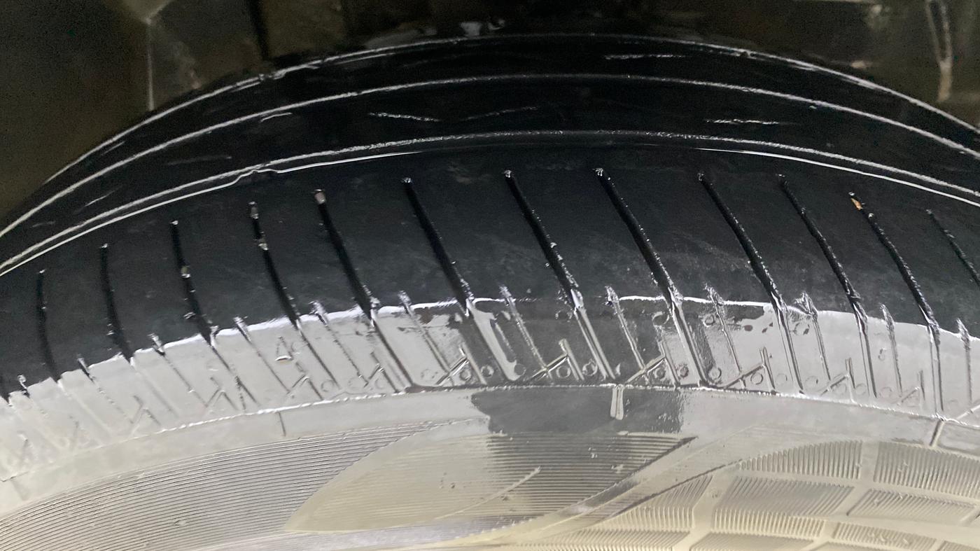 2023 Tata PUNCH PURE MT CNG, CNG, Manual, 53,991 km, Right Front Tyre Tread