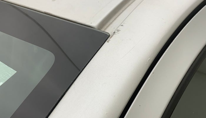 2013 Toyota Etios Liva G, Petrol, Manual, 58,634 km, Left A pillar - Paint is slightly faded
