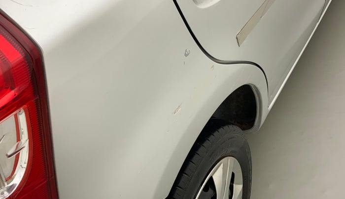 2013 Toyota Etios Liva G, Petrol, Manual, 58,634 km, Right quarter panel - Slightly dented
