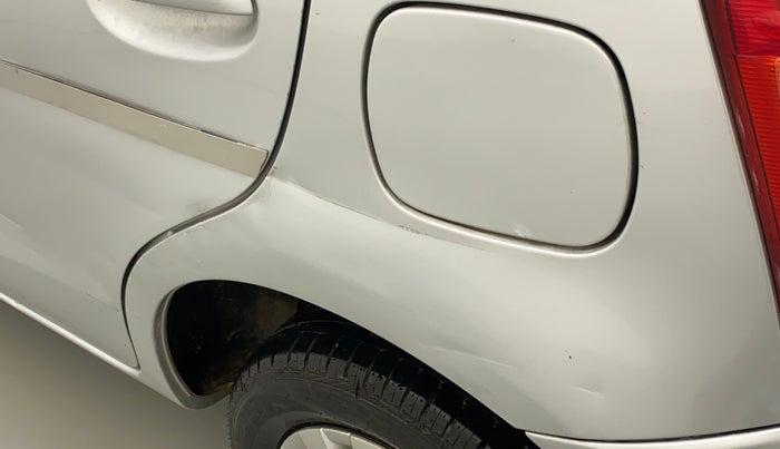 2013 Toyota Etios Liva G, Petrol, Manual, 58,634 km, Left quarter panel - Slightly dented