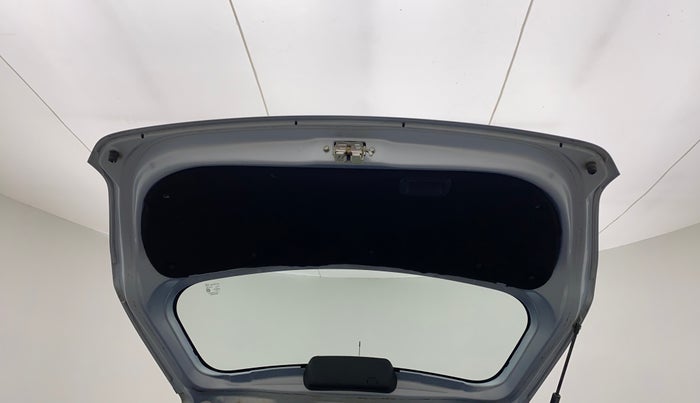 2011 Toyota Etios Liva G, Petrol, Manual, 44,237 km, Boot Door Open