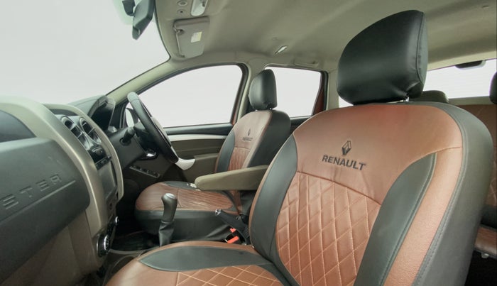 2017 Renault Duster RXZ 85 PS DIESEL, Diesel, Manual, 69,982 km, Right Side Front Door Cabin