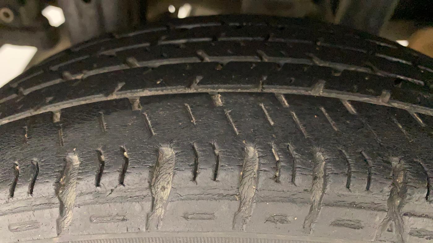 2016 Maruti Alto K10 VXI AMT, Petrol, Automatic, 67,493 km, Right Rear Tyre Tread