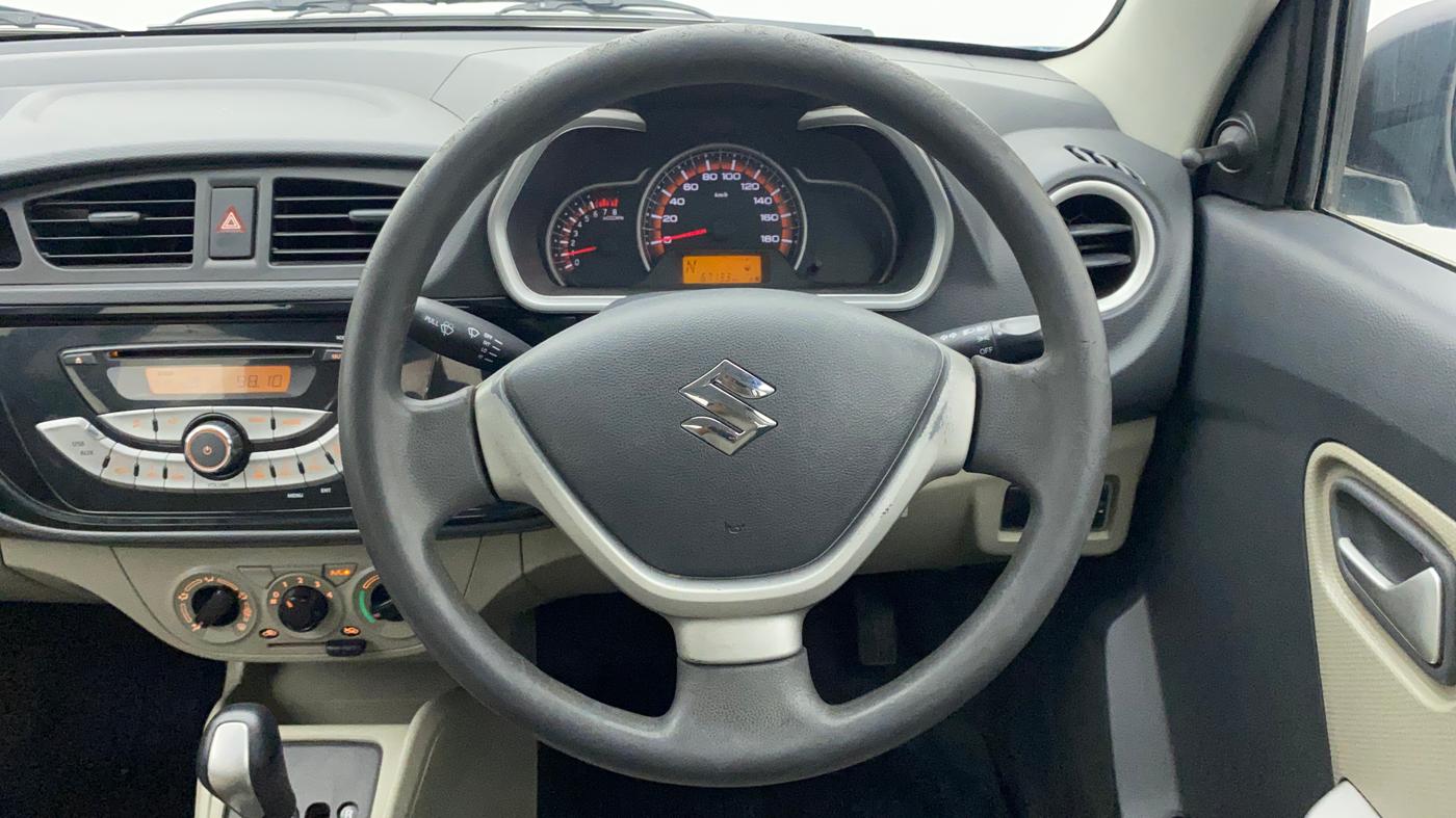 2016 Maruti Alto K10 VXI AMT, Petrol, Automatic, 67,493 km, Steering Wheel Close Up