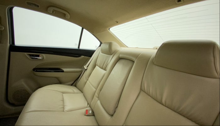 2018 Maruti Ciaz ZETA 1.4  AT PETROL, Petrol, Automatic, 1,19,997 km, Right Side Rear Door Cabin