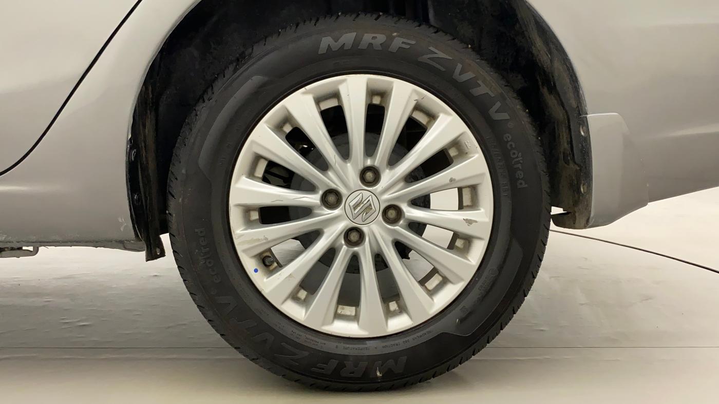 2018 Maruti Ciaz ZETA 1.4  AT PETROL, Petrol, Automatic, 1,19,997 km, Left Rear Wheel