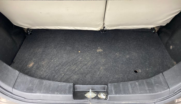 2017 Maruti Wagon R 1.0 VXI+ (O) MT, Petrol, Manual, 37,919 km, Boot Inside